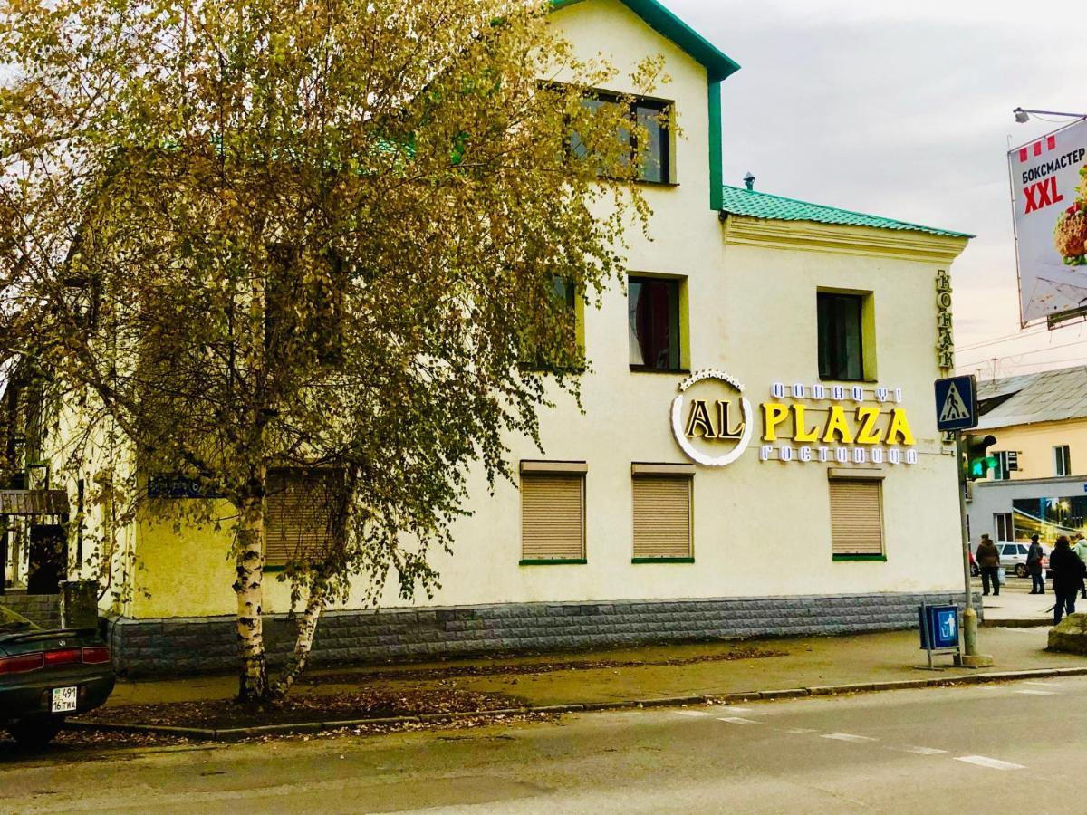 فندق Ustʼ-Kamenogorskفي  Alplaza المظهر الخارجي الصورة